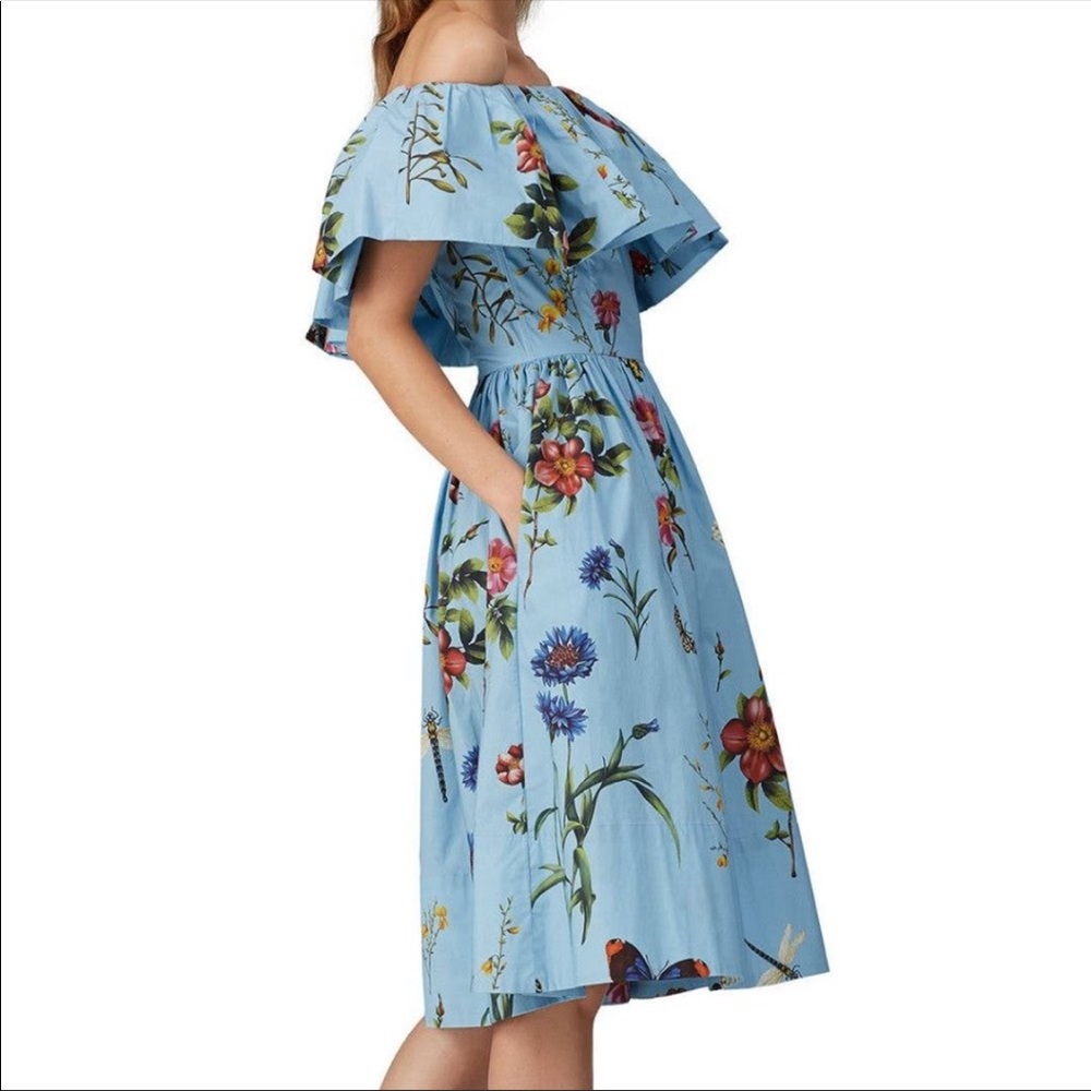 SOLD $1675 OSCAR DE LA RENTA off the shoulder blue floral dress size 8 - Picture 2 of 13